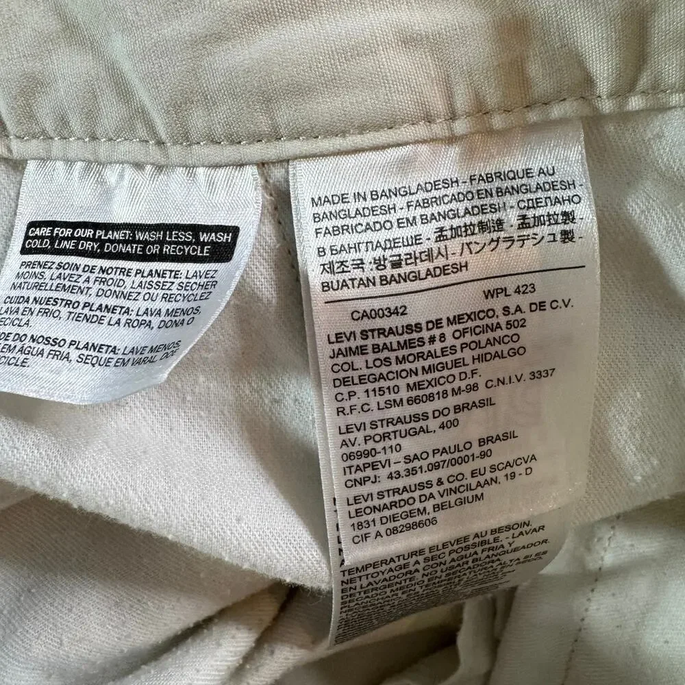 Levi’s Cargo Shorts Mens 34 Beige Khaki Utility Pockets Casual Outdoor Hiking